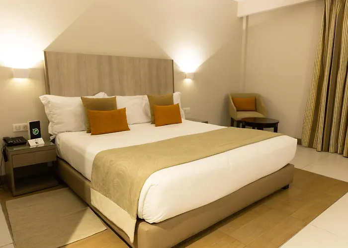 Golf Royal Hotel